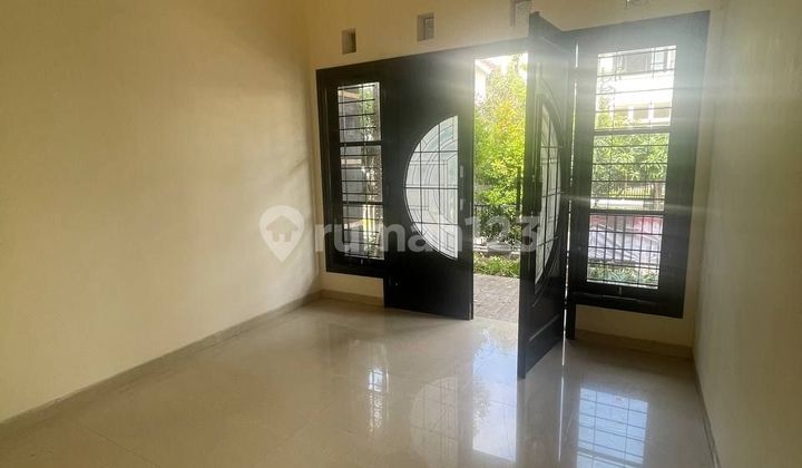 Semi-Furnished House Ready to Occupy, Tidar Malang