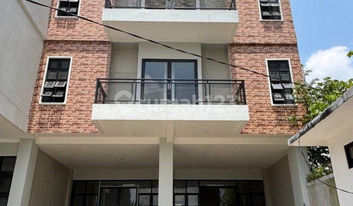 New Strategic Guest House Near Tourist Attractions in Batu City New Strategic Guest House Near Tourist Attractions in Batu City