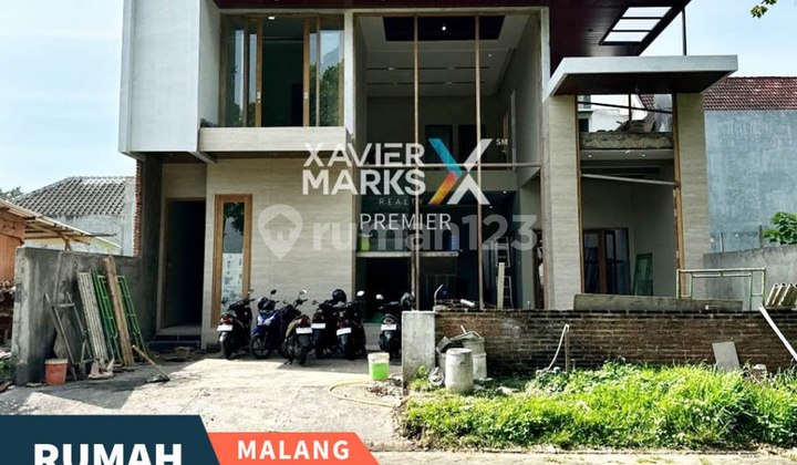 Rumah Bangunan Baru Desain Minimalis Modern Araya Malang