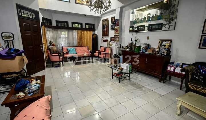 Dijual Rumah 2 Lantai Kelapa Gading di Pinggir Jalan Raya 2