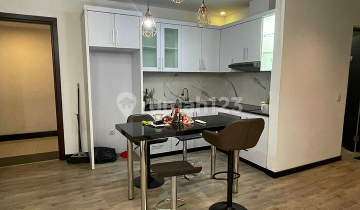 Dijual 1 Unit Apartemen Di Paladian Park. 