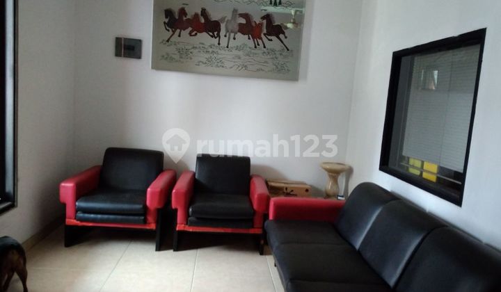 Dijual.rumah 3 Lantai Di Kelapa Gading Jakarta Utara  2