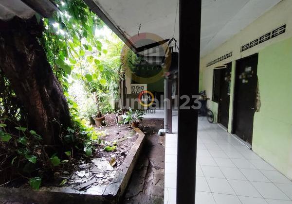 House in West Erlangga, Semarang 2