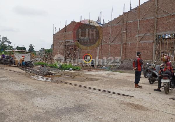 Warehouse in the Gatot Subroto Industrial Area, Semarang