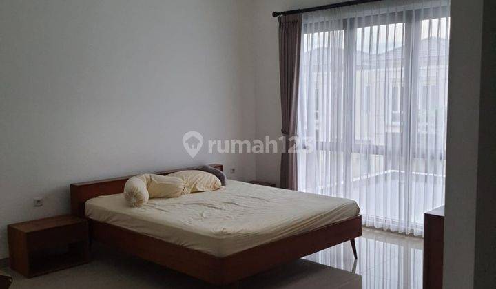 Dijual Cepat Rumah Mewah di Alam Sutera  7