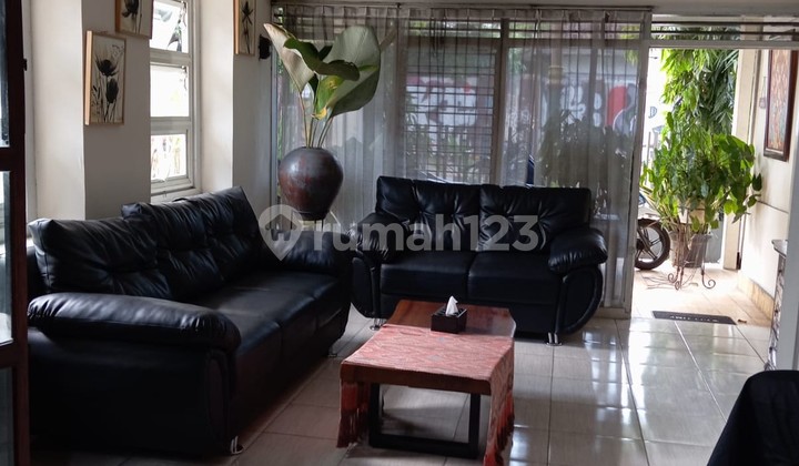 Rumah Tinggal Tengah Kota Dekat Alun-Alun Klaten 2