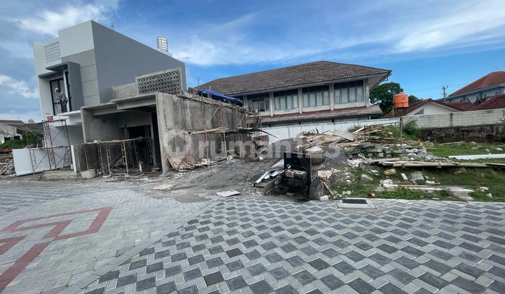 Miliki Rumah Baru Hunian Premium Tengah Kota Dekat dengan Balaikota Yogyakarta Miliki Rumah Baru Hunian Premium Tengah Kota Dekat dengan Balaikota Yogyakarta