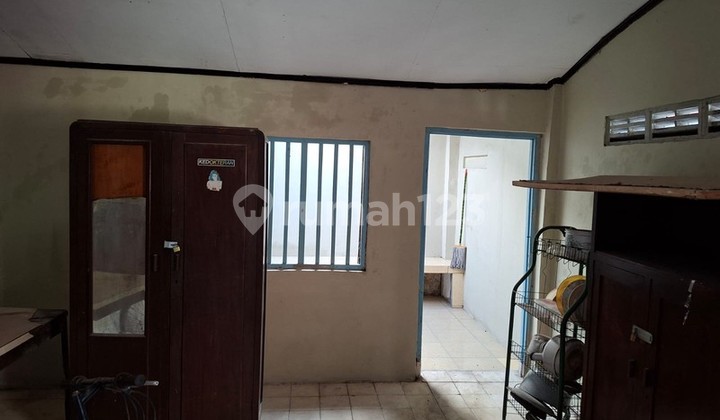 Rumah Besar 8 Kamar di Sayap Prawirotaman Cocok untuk Homestay atau Hunian Keluarga, Brontokusuman, Mergangsan, Yogyakarta 2