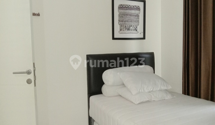 RUMAH SEMI FURNISH, DESAIN MINIMALIS DALAM PERUMAHAN PREMIUM CITRA GRAND MUTIARA 2