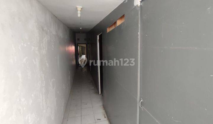 Ri. Ruko 2 Lantai Di Jl Nogorejo Dekat Jl Laksda Adisucipto 5
