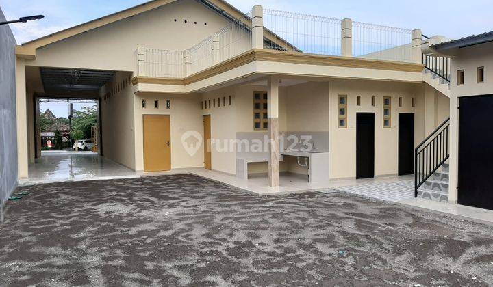 Ri. Ruko Dan Gudang Lokasi Strategis Di Jl Raya Kadisoka Kalasan 1