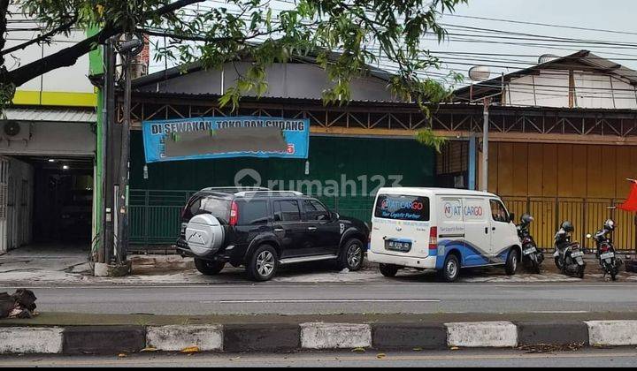 Ri. Disewakan Ruko di Jl Raya Jogja Solo 1