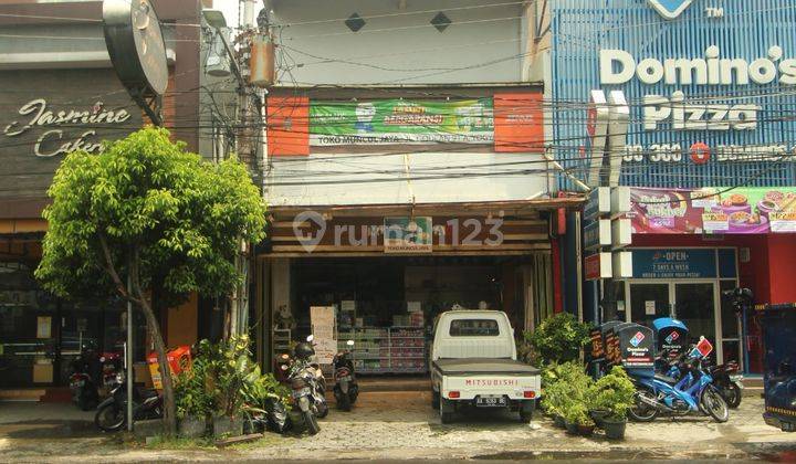 Ruang Usaha 3 Lantai Pusat Bisnis Godean Yogyakarta 1