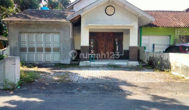 Rumah 2 Kamar Dekat Rs Bhayangkara , Tirtomartani Kalasan Sleman 1