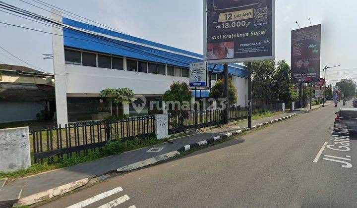 Bangunan Cocok untuk Perkantoran Letak Strategis di Jl. Gatot Subroto - Cilacap 2