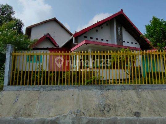 Rumah Furnish Lokasi Strategis Dekat Akmil Kota Magelang 1