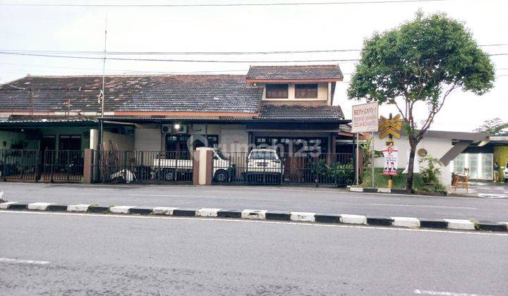 Rumah 2 Lantai Lokasi Premium di Kawasan Bisnis Jalan HOS Cokroaminoto 1