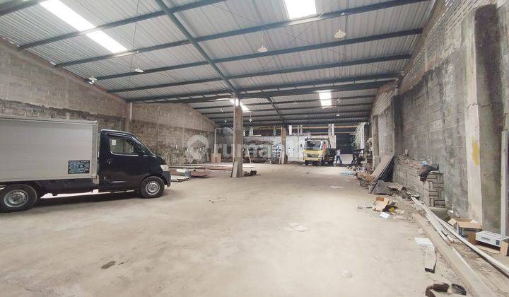Gudang 3704 Meter Persegi Lokasi Strategis Jalan Ringroad Barat 1