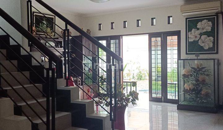 foto lainnya rumah mewah di dalam perumahan