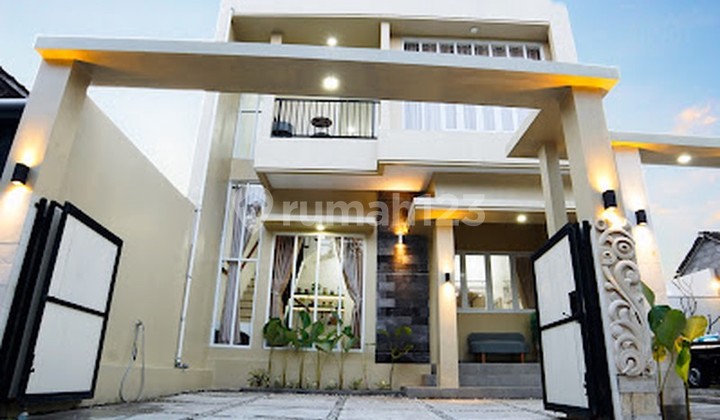 Beautiful 2-Storey Villa for Sale One Step to Schools & Sleman Regency Government, Tridadi, Sleman