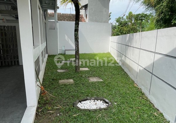 For Sale: Comfortable & Strategic Residence in a Ready-to-Occupy Housing Complex in the Prime Location of Donoharjo, Ngaglik, Sleman 2