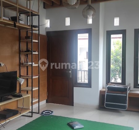 For Sale 2-Story House in Strategic Location Banteng (Jakal Km 7) Sinduharjo, Ngaglik Sleman 2