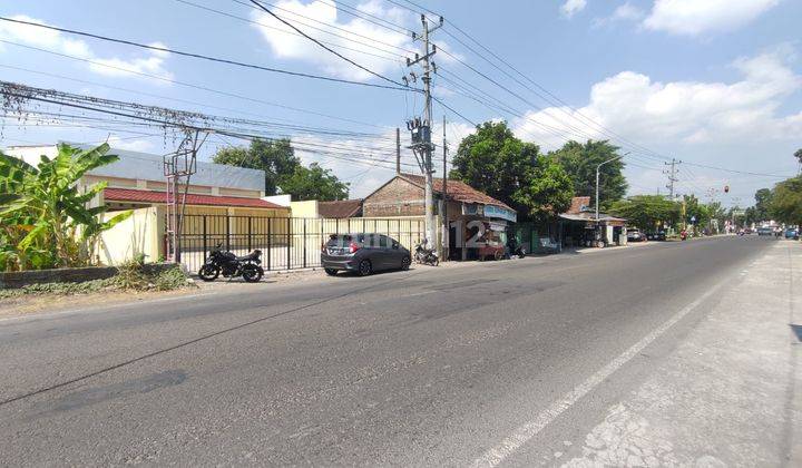 Ruko 2 Lantai Cocok Untuk Usaha Lokasi Strategis di Jl. Parangtritis Sewon Bantul 2