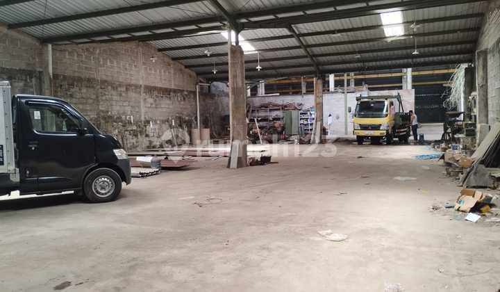 Gudang 3704 Meter Persegi Lokasi Strategis Jalan Ringroad Barat 2