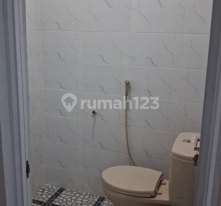 Investasi Premium Ruang Usaha 3 Lantai di Jalur Utama Jl. Sudirman Dekat Artos Mall, Tidar Selatan, Magelang Selatan