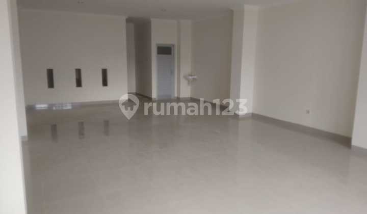 Strategic Shop House for Business, Near Galeria Mall, Yogyakarta Strategic Shop House for Business, Near Galeria Mall, Yogyakarta