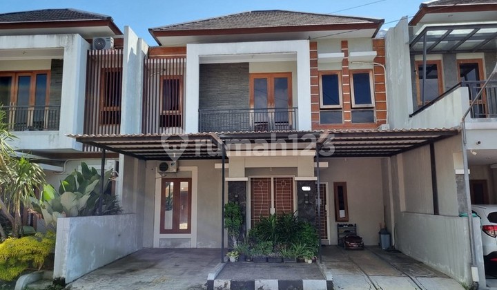 Ready-to-Occupy House Fully Furnished 24-Hour Security & Strategic Access Near Jombor Terminal & UTY Campus, Sendangadi, Mlati, Sleman Ready-to-Occupy House Fully Furnished 24-Hour Security & Strategic Access Near Jombor Terminal & UTY Campus, Sendangadi, Mlati, Sleman
