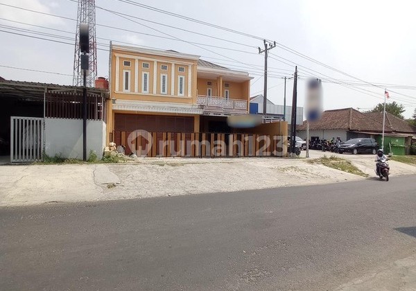 Investasi Menguntungkan Rumah Kost 15 Kamar di Jalan Utama Padokan Bantul, Dekat Bank Bri, Tirtonirmolo, Kasihan, Bantul