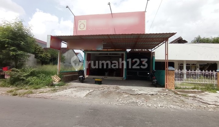 Dijual Properti 2 Muka Jalan Ruang Usaha & kos Aktif di Area Strategis Ngemplak Sleman Dijual Properti 2 Muka Jalan Ruang Usaha & kos Aktif di Area Strategis Ngemplak Sleman