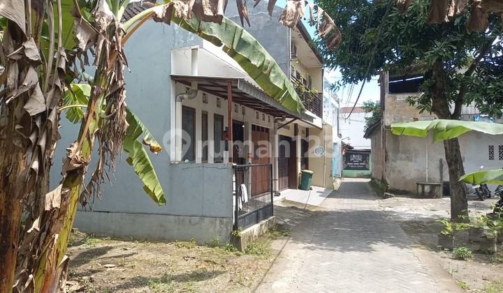 Passive Income Rumah Kost 21 Kamar Hanya 300 Meter Dari Gerbang Umy, Tamantirto, Kasihan, Bantul