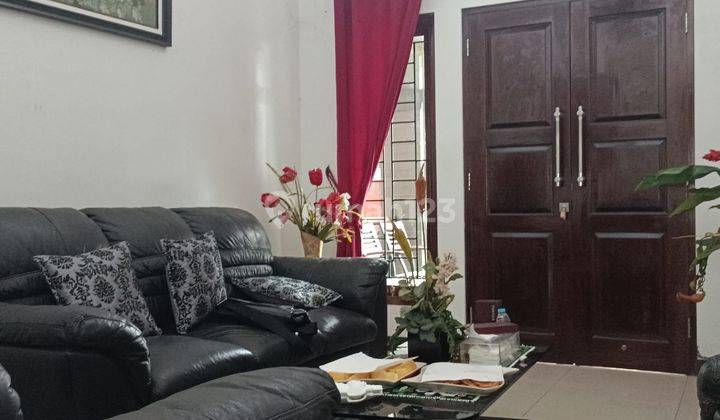foto lainnya rumah mewah di dalam perumahan