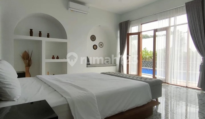 For Sale: Active Business - Premium Villa, Cafe & Restaurant in the Borobudur Tourist Area, can be Tenant-occupied or Joint Venture. For Sale: Active Business - Premium Villa, Cafe & Restaurant in the Borobudur Tourist Area, can be Tenant-occupied or Joint Venture.