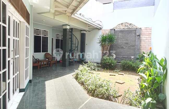 Nice, Spacious, Affordable House in Griya Loka, BSD City Nice, Spacious, Affordable House in Griya Loka, BSD City