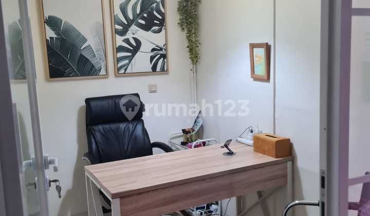 Ruko Rapi Siap Pakai Lingkungan Ramai Granada Square Ruko Rapi Siap Pakai Lingkungan Ramai Granada Square