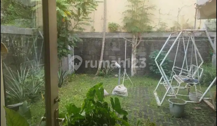 Spacious House Cheap Needs Renovation Anggrek Loka BSD