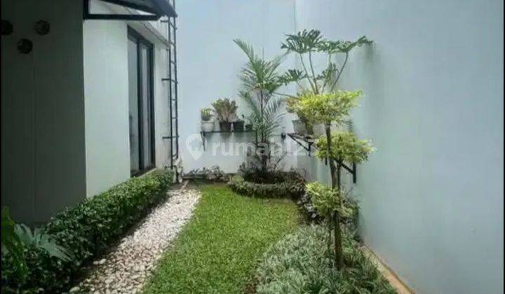 Rumah Bagus Megah Di Kencana Loka Bsd City 2