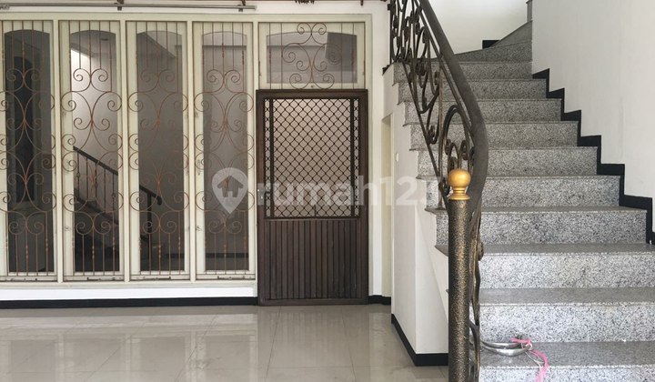 Rumah Sutorejo Prima Utara Strategis, Hook Bagus 7