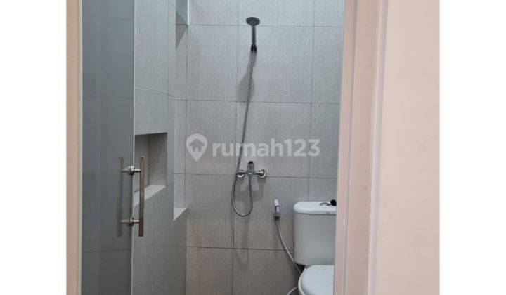 Disewakan Ruko Lantai 2 di Taman Kopo Indah (NH) 6