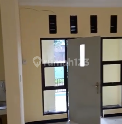 Rumah Minimalis Baru Renovasi Taman Kopo Katapang, Bandung 5