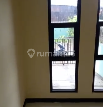 Rumah Minimalis Baru Renovasi Taman Kopo Katapang, Bandung 8