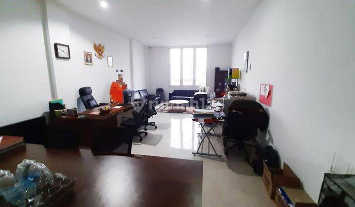 Ruko di Taman Kopo Indah 1 Bandung, Lokasi Strategis