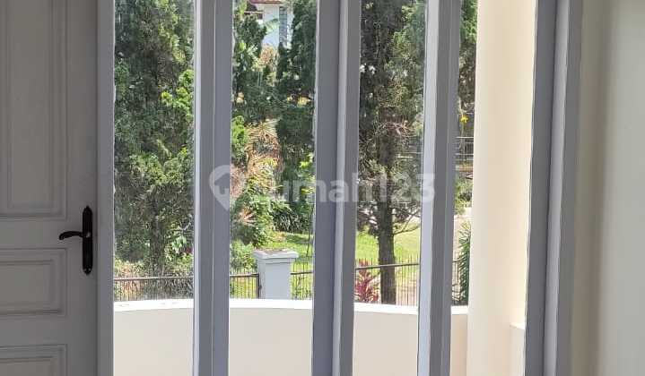 Rumah Mewah Luas 2 Lantai Siap Huni Di Komp. Bukit Idaman, Cipaku Rumah Mewah Luas 2 Lantai Siap Huni Di Komp. Bukit Idaman, Cipaku