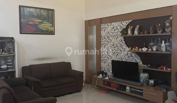 Di Jual Rumah Singgasana Nyaman 2 Lantai Siap Huni di Bandung 1