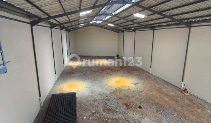 Warehouse 2: Spacious Strategic Warehouse Near Margaasih - Kopo Toll Road