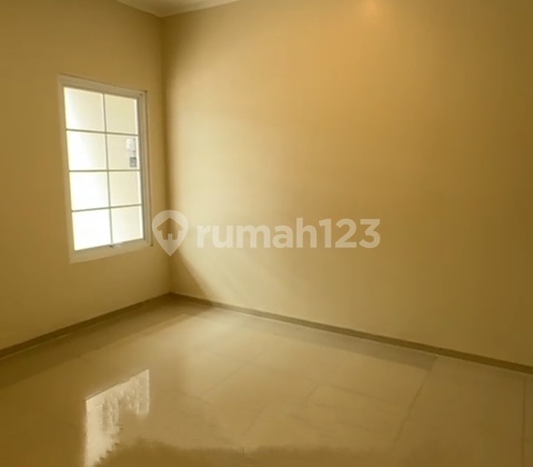 Rumah 2 Lantai Siap Huni Ternyaman Di Singgasana Pradana Bandung