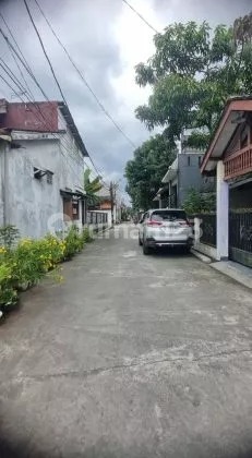 House in a Rare Good Position at Taman Cibaduyut Indah, Bandung 2